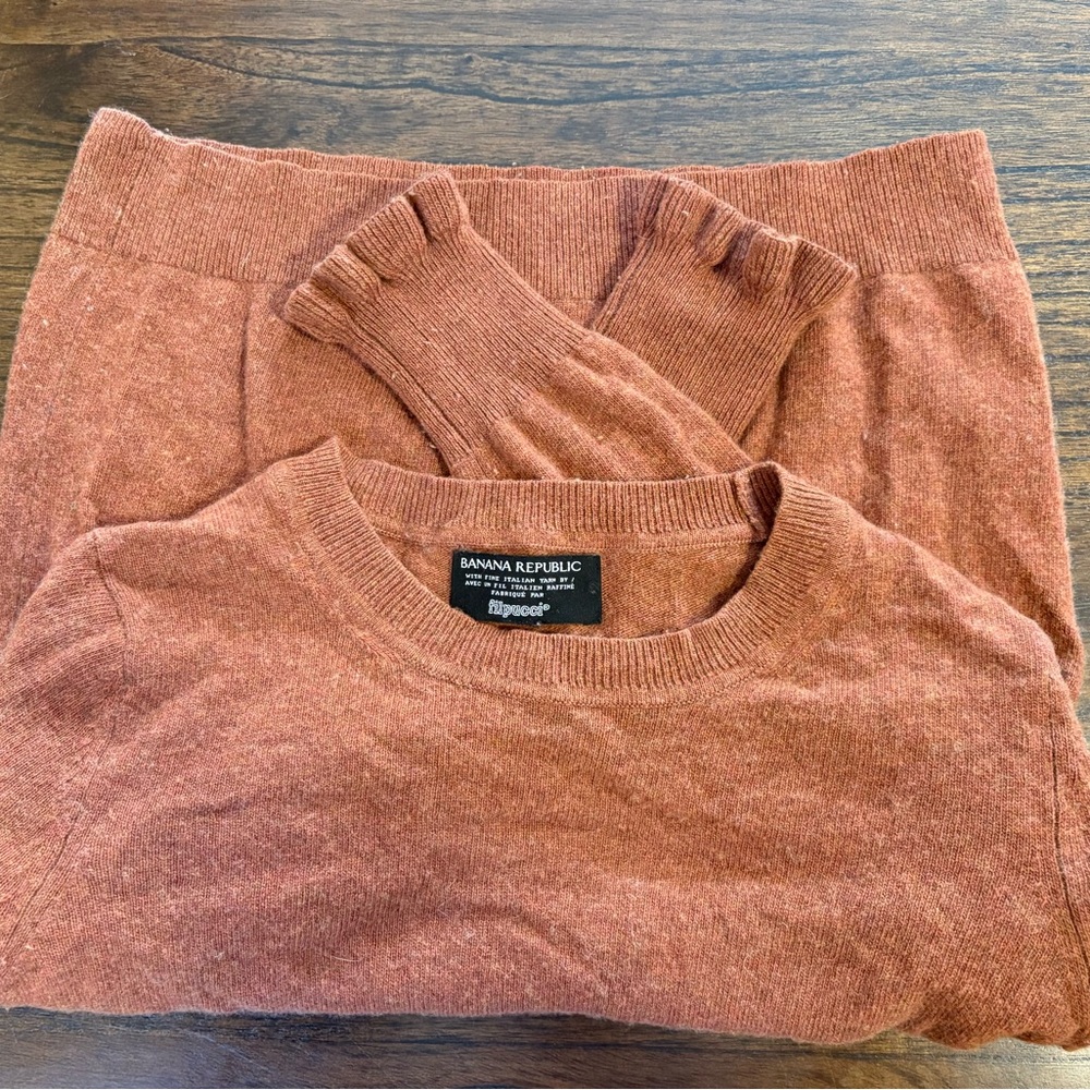 Banana Republic Orange Wool Sweater